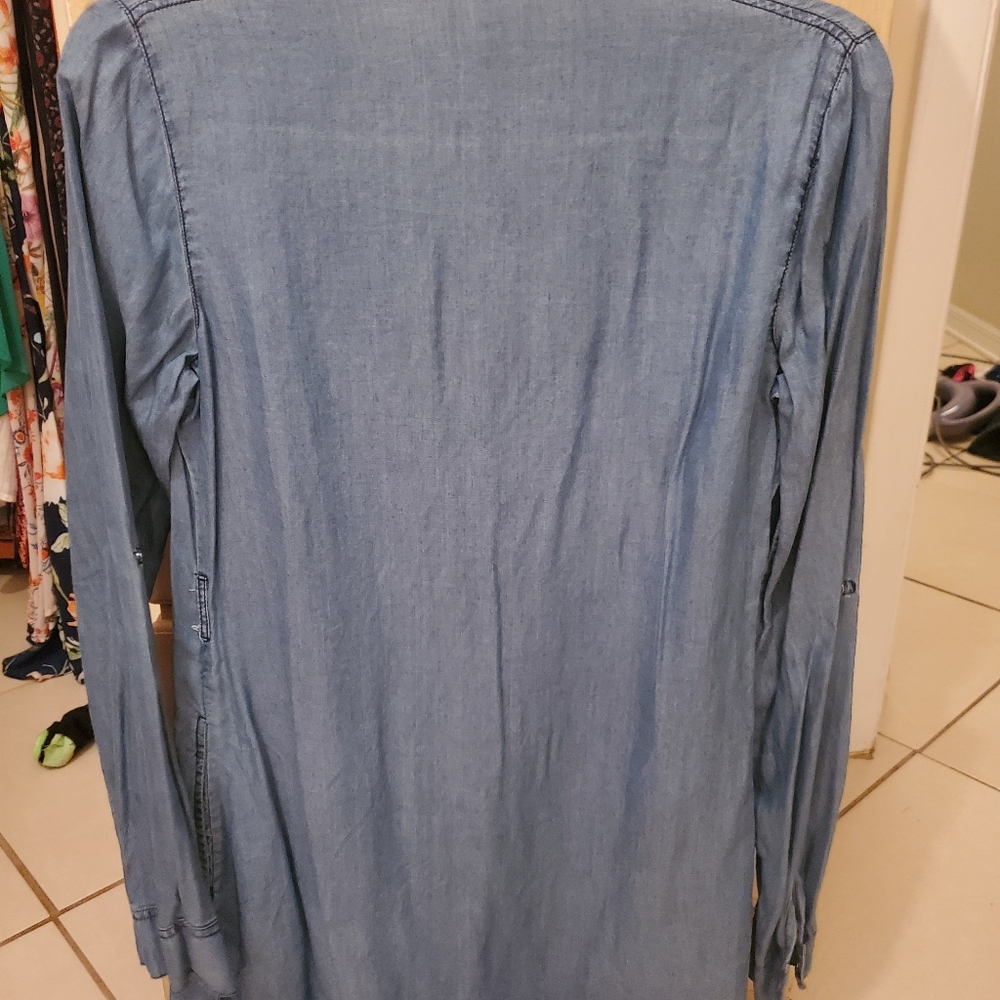 **7 for $25 Soft Jean colored Collared Tunic.. - Picture 4 of 4